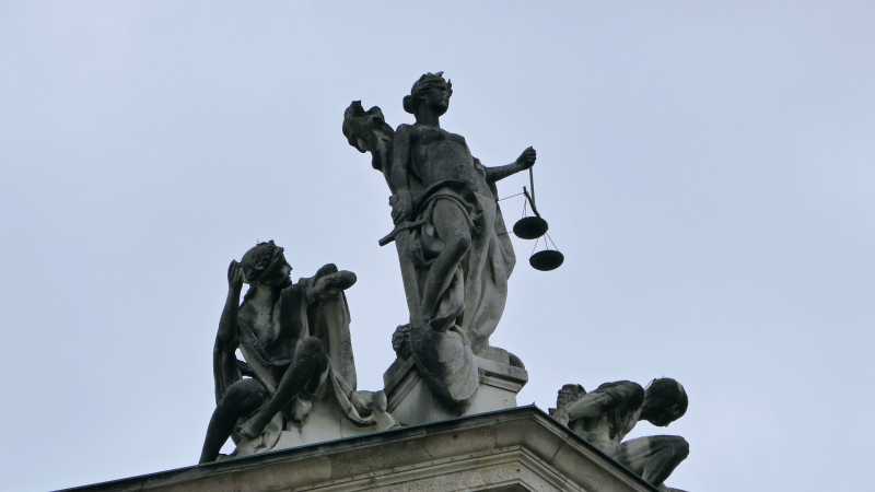 Handel will für offenen Sonntag bis nach Karlsruhe