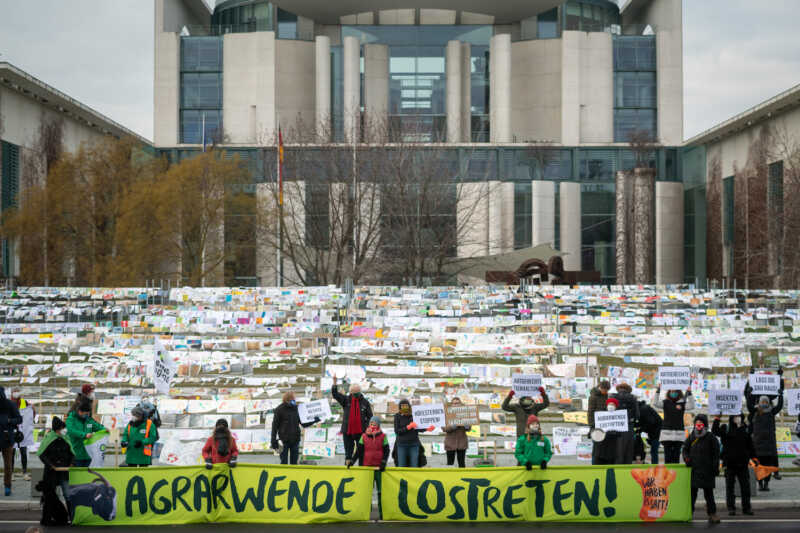 Traktor-Protest statt Demo in Berlin