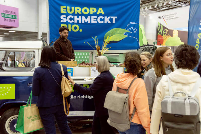 Grüne Woche überlagert von Demos und Streik