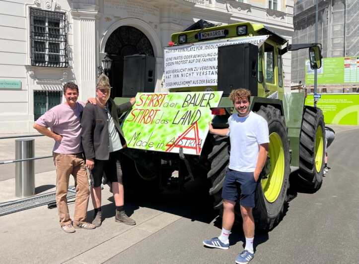 450 Bauern demonstrieren in Österreich